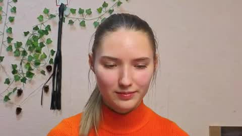 _kikiclark_ online show from February 26, 2026, 9:03 pm