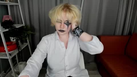 Li online show from September 11, 2025, 8:42 pm