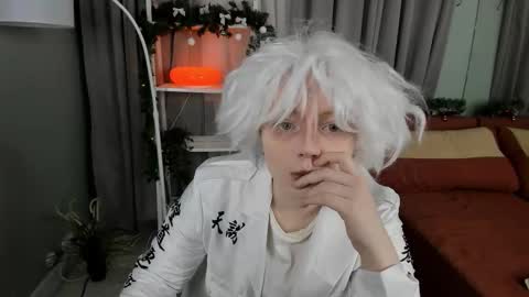 Li online show from December 15, 2025, 8:46 pm