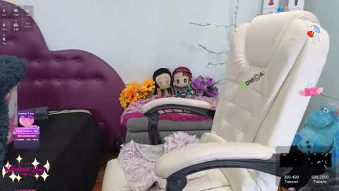 Kimi online show from February 15, 2025, 7:17 pm