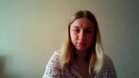 _kitty_joy online show from April 22, 2026, 6:38 am