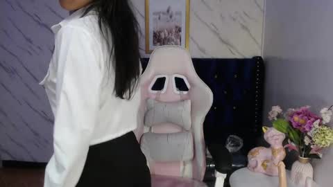 Hi Stream 300pm to 900pm online show from March 7, 2025, 8:11 pm