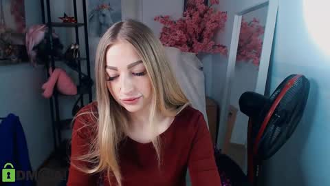 Snapshot of _kittyboo chatting on January 26, 2025, 6:16 pm Aleksa online show from January 26, 2025, 6:16 pm