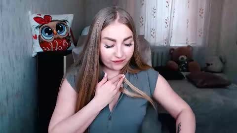 Snapshot of _kittyboo chatting on February 11, 2026, 8:41 am Aleksa online show from February 11, 2026, 8:41 am