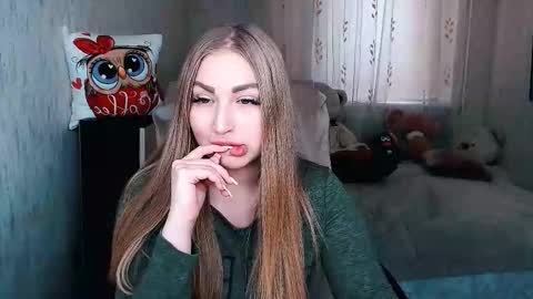 Snapshot of _kittyboo chatting on February 26, 2026, 7:29 am Aleksa online show from February 26, 2026, 7:29 am