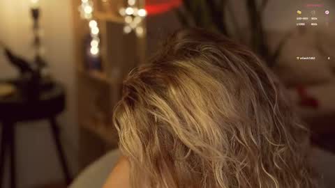 _lady__m_ online show from April 16, 2026, 11:18 pm