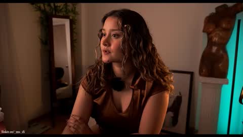 Not on OF Some stuff for sale  online show from February 3, 2026, 4:32 am