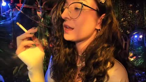 Snapshot of _lady_luna_ chatting on March 19, 2026, 9:41 pm Lady Luna online show from March 19, 2026, 9:41 pm