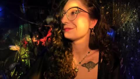 Snapshot of _lady_luna_ chatting on March 20, 2026, 10:14 pm Lady Luna online show from March 20, 2026, 10:14 pm