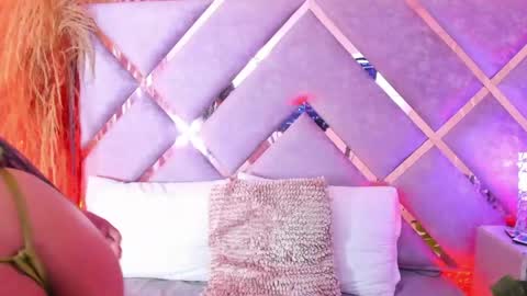 Snapshot of _lanna_jhonson_ chatting on June 2, 2026, 11:45 am Lanna online show from June 2, 2026, 11:45 am