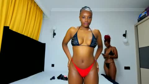 Snapshot of _latoyah chatting on July 21, 2026, 2:25 am _latoyah online show from July 21, 2026, 2:25 am