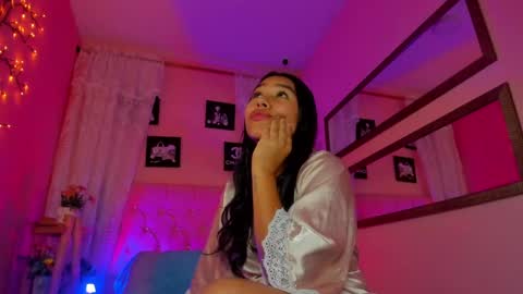 Snapshot of _lauper_ chatting on January 13, 2025, 12:13 pm _lauper_ online show from January 13, 2025, 12:13 pm