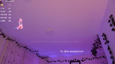 Laura online show from February 11, 2025, 1:41 am