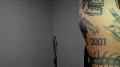 Layne online show from November 25, 2025, 8:03 am