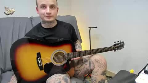 Layne online show from February 10, 2026, 8:13 pm