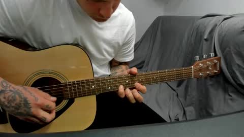 Snapshot of _layne chatting on May 27, 2026, 12:35 pm Layne online show from May 27, 2026, 12:35 pm