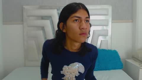 _lexx1e online show from December 18, 2024, 1:34 pm