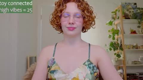 Salome   Lovense always on from 5 tk   My content and your custom requests  online show from September 11, 2025, 3:50 am