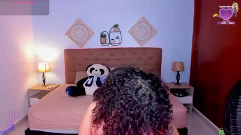 Liily online show from October 11, 2025, 8:18 pm