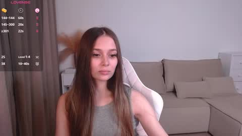 Amelia                        online show from September 30, 2025, 9:09 pm