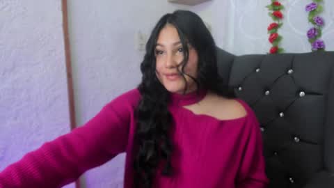 Ivy 3 online show from December 9, 2024, 4:26 pm