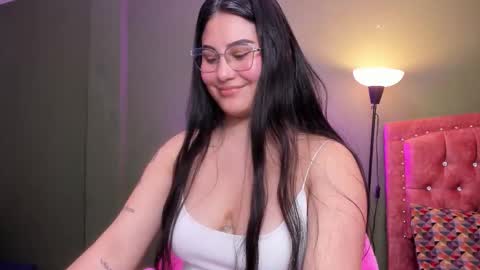 Ivy 3 online show from December 3, 2025, 4:16 pm