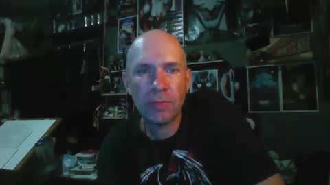 Snapshot of _longfellow chatting on May 3, 2026, 4:51 am That guy online show from May 3, 2026, 4:51 am
