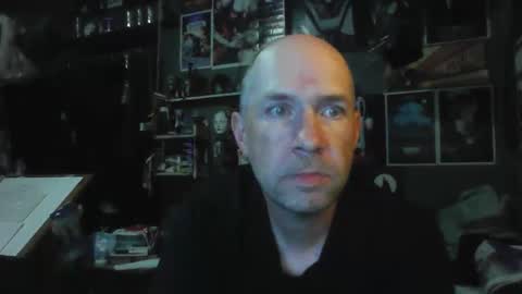 Snapshot of _longfellow chatting on May 5, 2026, 1:13 am That guy online show from May 5, 2026, 1:13 am