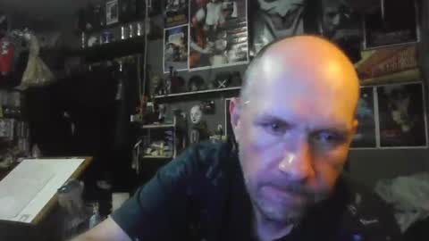 Snapshot of _longfellow chatting on May 9, 2026, 3:56 am That guy online show from May 9, 2026, 3:56 am