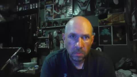 Snapshot of _longfellow chatting on May 27, 2026, 1:57 am That guy online show from May 27, 2026, 1:57 am