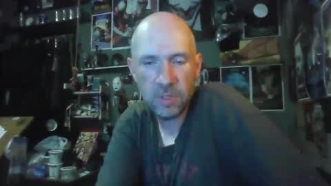 Snapshot of _longfellow chatting on June 9, 2026, 4:46 am That guy online show from June 9, 2026, 4:46 am
