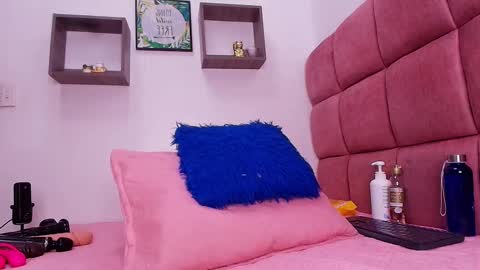 Lorrayne online show from February 28, 2025, 11:47 am