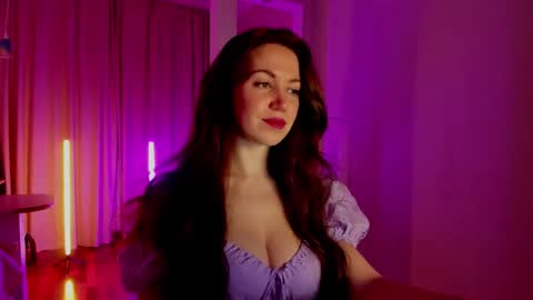 Alice online show from March 4, 2025, 7:22 pm