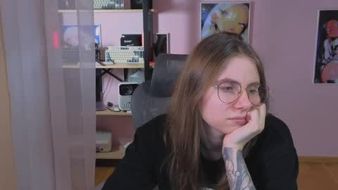 Ann online show from April 8, 2026, 8:20 pm