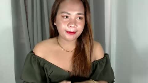 Snapshot of _lovelyyan69_ chatting on March 6, 2025, 7:36 am _lovelyyan69_ online show from March 6, 2025, 7:36 am