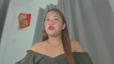Snapshot of _lovelyyan69_ chatting on March 6, 2025, 6:59 pm _lovelyyan69_ online show from March 6, 2025, 6:59 pm