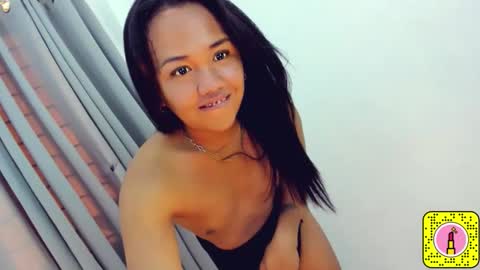 Snapshot of _lovelyyan69_ chatting on September 15, 2025, 8:14 am _lovelyyan69_ online show from September 15, 2025, 8:14 am