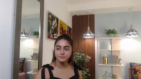 Snapshot of _lucy_grey chatting on May 30, 2026, 11:07 am Lucy online show from May 30, 2026, 11:07 am