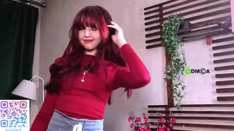 _lucystars online show from November 20, 2025, 2:06 pm