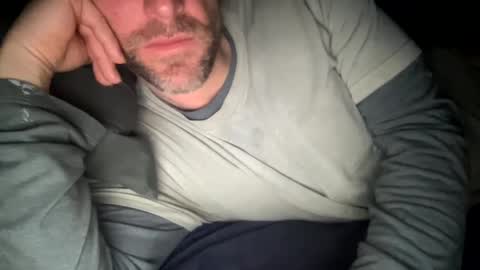 _lululeo_ online show from March 8, 2025, 6:10 am