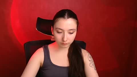 Luna online show from September 24, 2025, 11:35 am