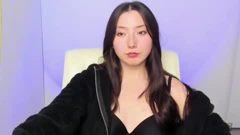 Luna online show from September 25, 2025, 11:25 am