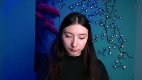 Luna online show from October 15, 2025, 9:09 am