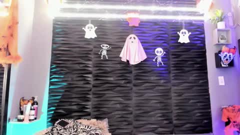 _lustyles_ online show from October 28, 2025, 11:47 am