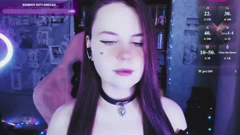 Snapshot of _m_o_n_s_t_e_r_e_n_e_r_g_y_ chatting on May 27, 2026, 4:48 pm Mia online show from May 27, 2026, 4:48 pm