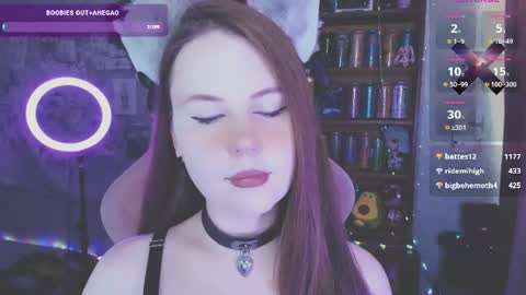 Snapshot of _m_o_n_s_t_e_r_e_n_e_r_g_y_ chatting on July 16, 2026, 5:57 am Mia online show from July 16, 2026, 5:57 am