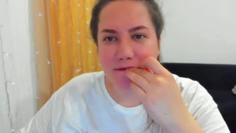 Snapshot of _madalexa_ chatting on April 19, 2026, 4:17 pm Alexa online show from April 19, 2026, 4:17 pm