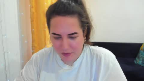 Snapshot of _madalexa_ chatting on April 22, 2026, 11:56 am Alexa online show from April 22, 2026, 11:56 am