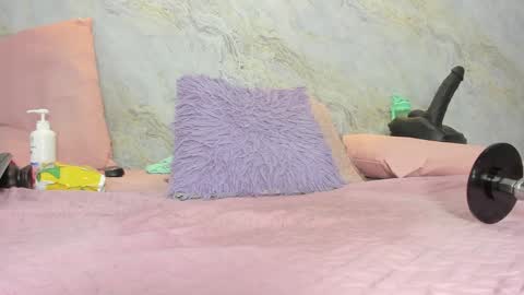 Maddy online show from January 11, 2025, 3:42 pm