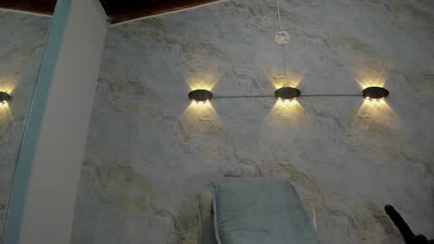 Maddy online show from January 28, 2025, 12:00 pm